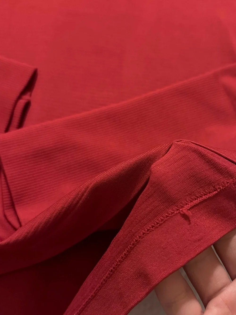 Lululemon Swiftly Tech Long Sleeve Shirt 2.0 *Race Length in Red SZ 10